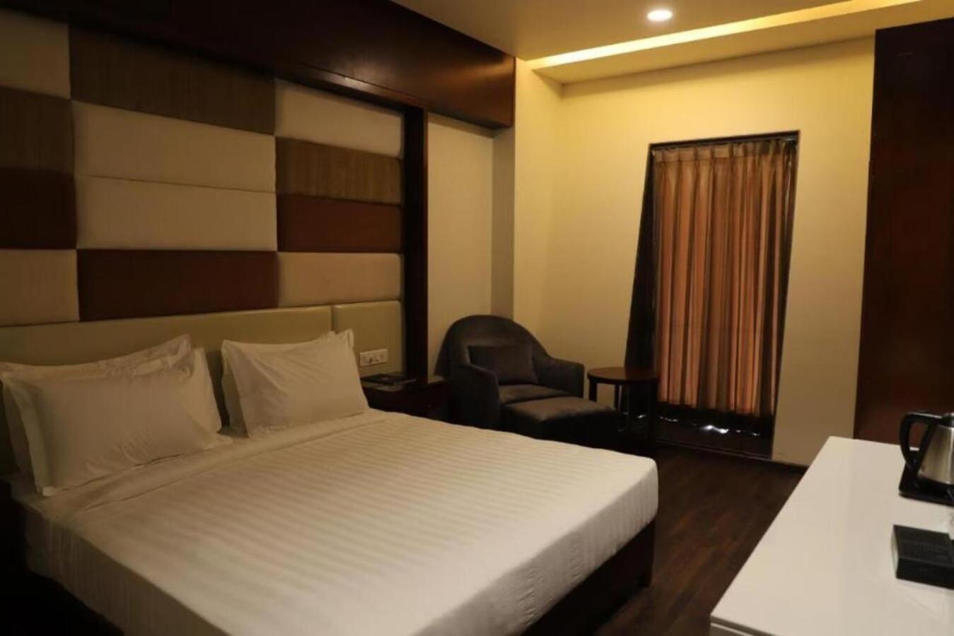 Cassa Marina Beach Resort Damlawari Buitenkant foto
